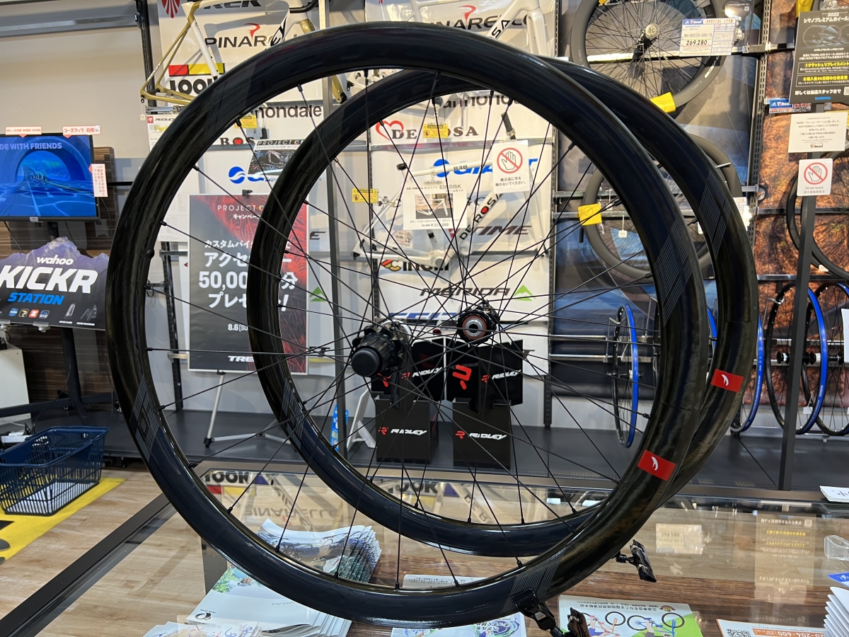 【FULCRUM】主張しすぎない控えめな見た目のカーボンホイール、WIND 40 DB 2WAY | 九州で自転車をお探しならY's Road福岡天神店