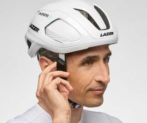 communicate-with-up-to-30-riders-2m8oraf-e1766817448420