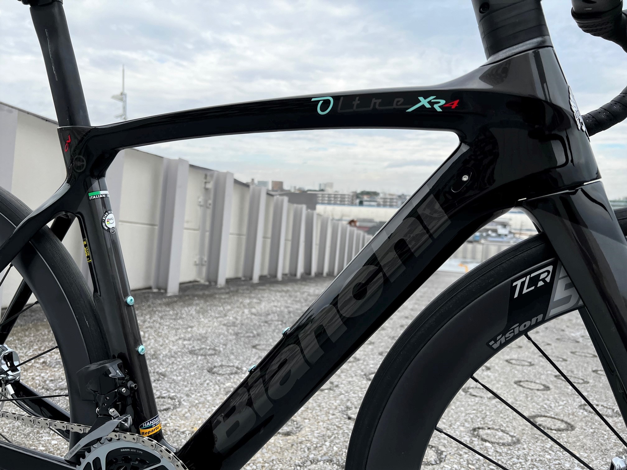 【船橋店GW乗り出し応援フェアー！】Bianchiのハイエンドバイクがビックリ価格に！？ | 船橋で自転車をお探しならY's Road 船橋店