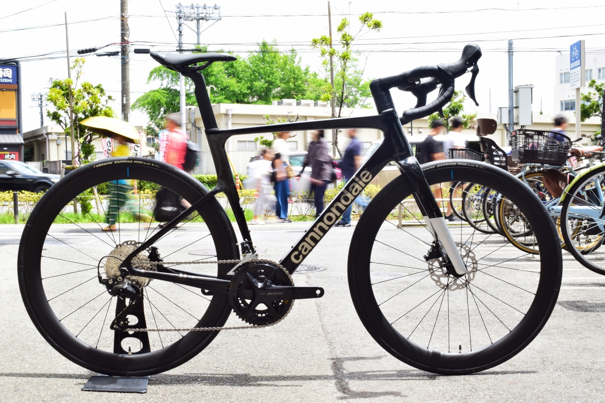 【船橋独自キャンペーン】SUPERSIX EVO4×カーボンホイール搭載で￥550,000！あなたはどっちを選ぶ？ | 船橋で自転車をお探しならY's Road 船橋店