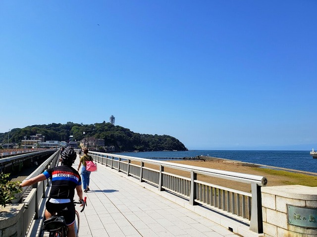 境川に沿って走って江の島へ！ほぼアイス目当てに頑張りました。 | 東大和で自転車をお探しならY's Road 東大和店