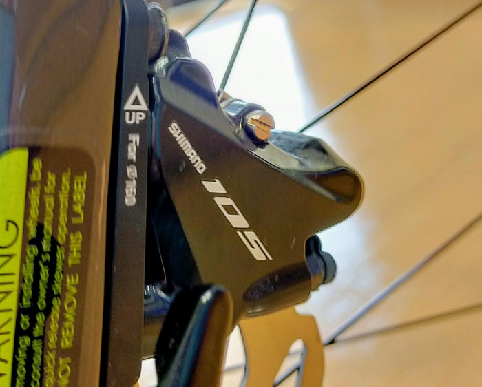 SHIMANO BR-R7020 油圧式ディスクブレーキキャリパー