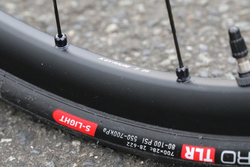 人気ホイール MAVIC KSYRIUM S DISC