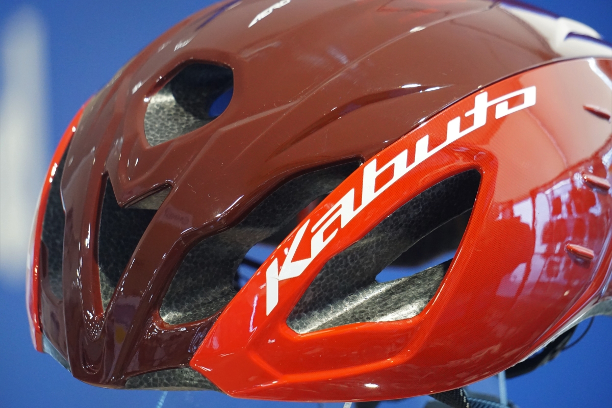 待ってました！大人気エアロヘルメットの最新バージョン『OGK KABUTO AERO-R2』登場！ | 東大和で自転車をお探しならY's Road 東大和店