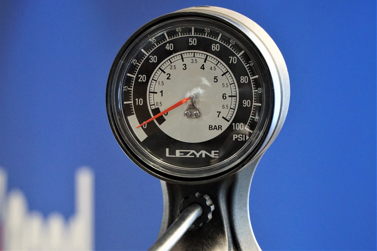 LEZYNE SPORT GRAVEL DRIVE ハイボリュームポンプ