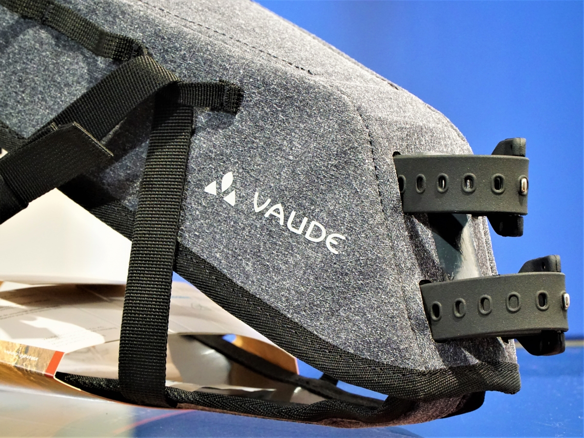 バイクパッキング 大型サドルバッグ VAUDE ( ファウデ ) サドルバッグ TRAILSADDLE Ⅱ ( トレイルサドル )