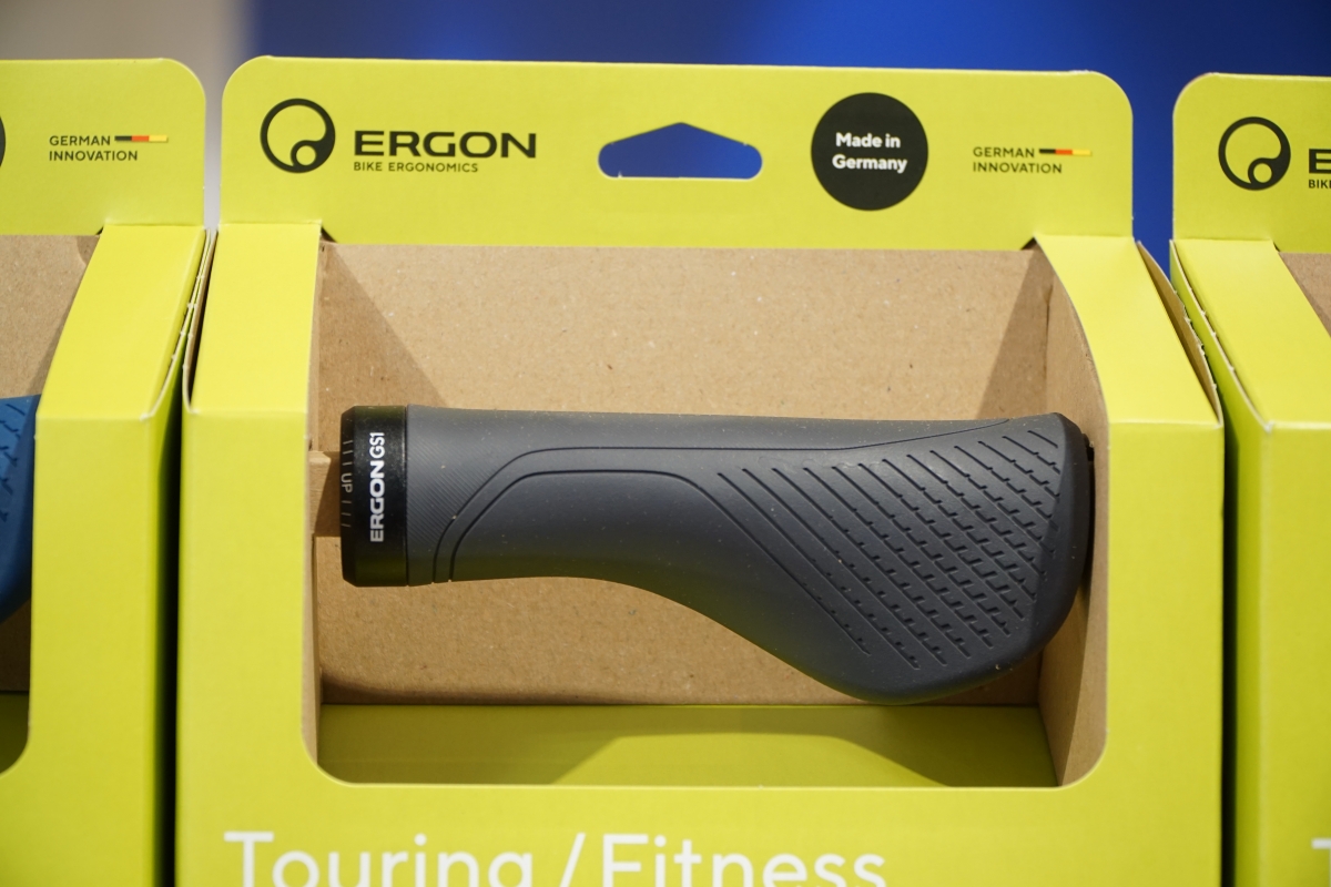 ERGON GS1 EVO GRIP グリップ交換 クロスバイク マウンテンバイク フラットバー