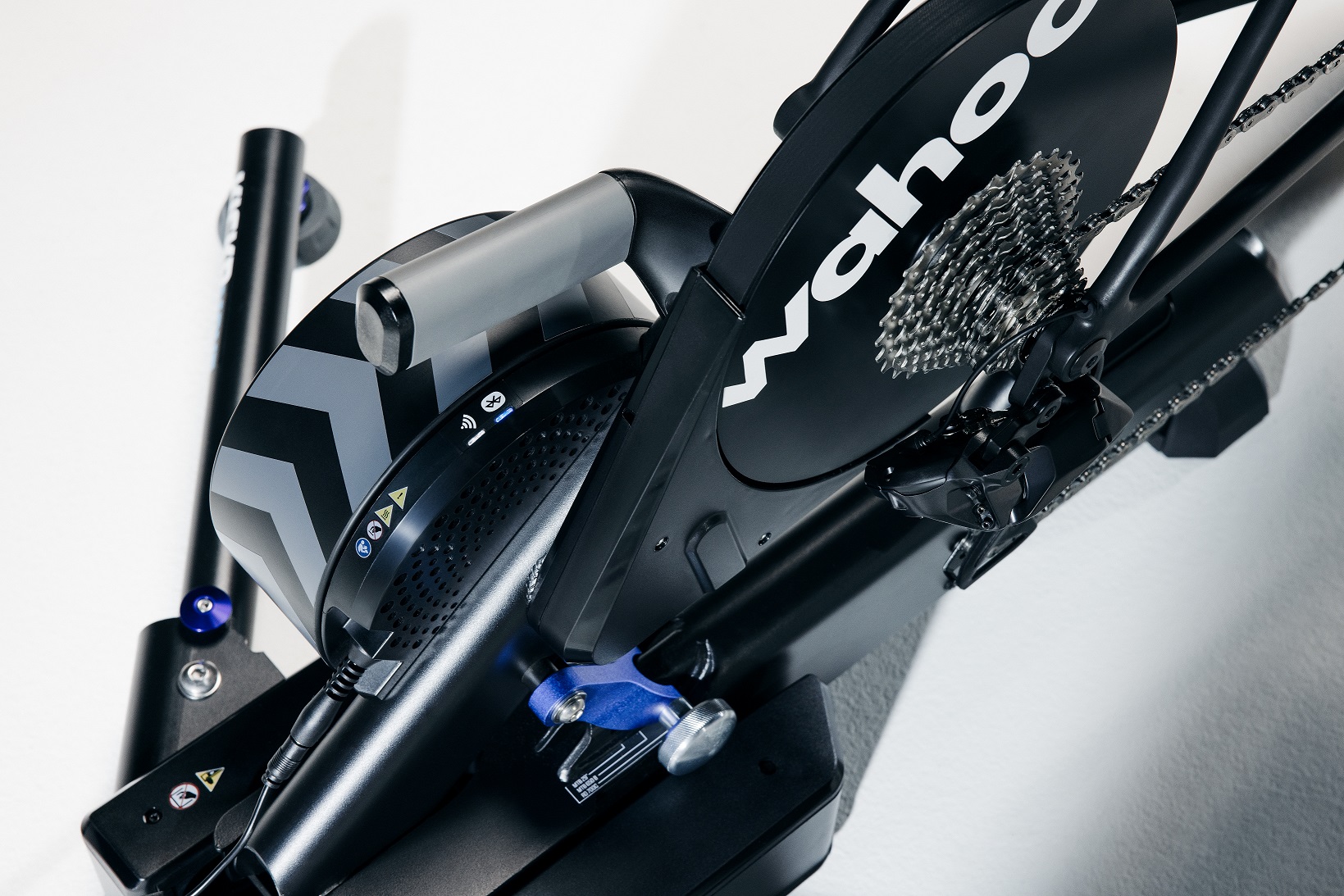 Wahoo_KICKR MOVE_WFBKTR123_PRODUCT_DETAILS_02630-01