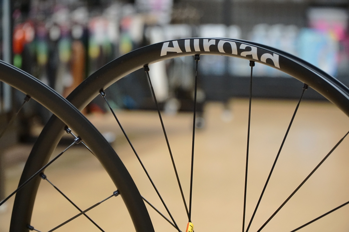 MAVIC ALLROAD S DISC フックレスリム