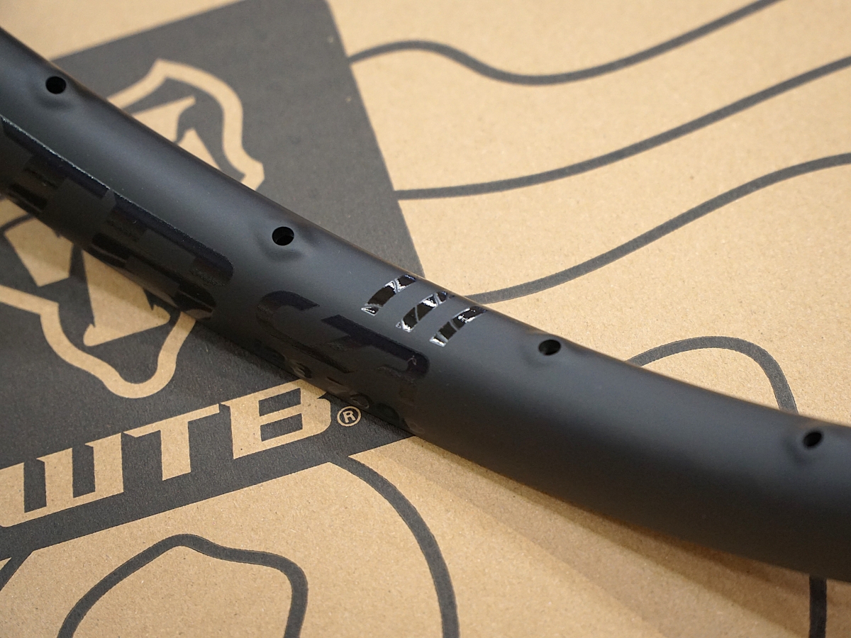 WTB CZR 700 i23