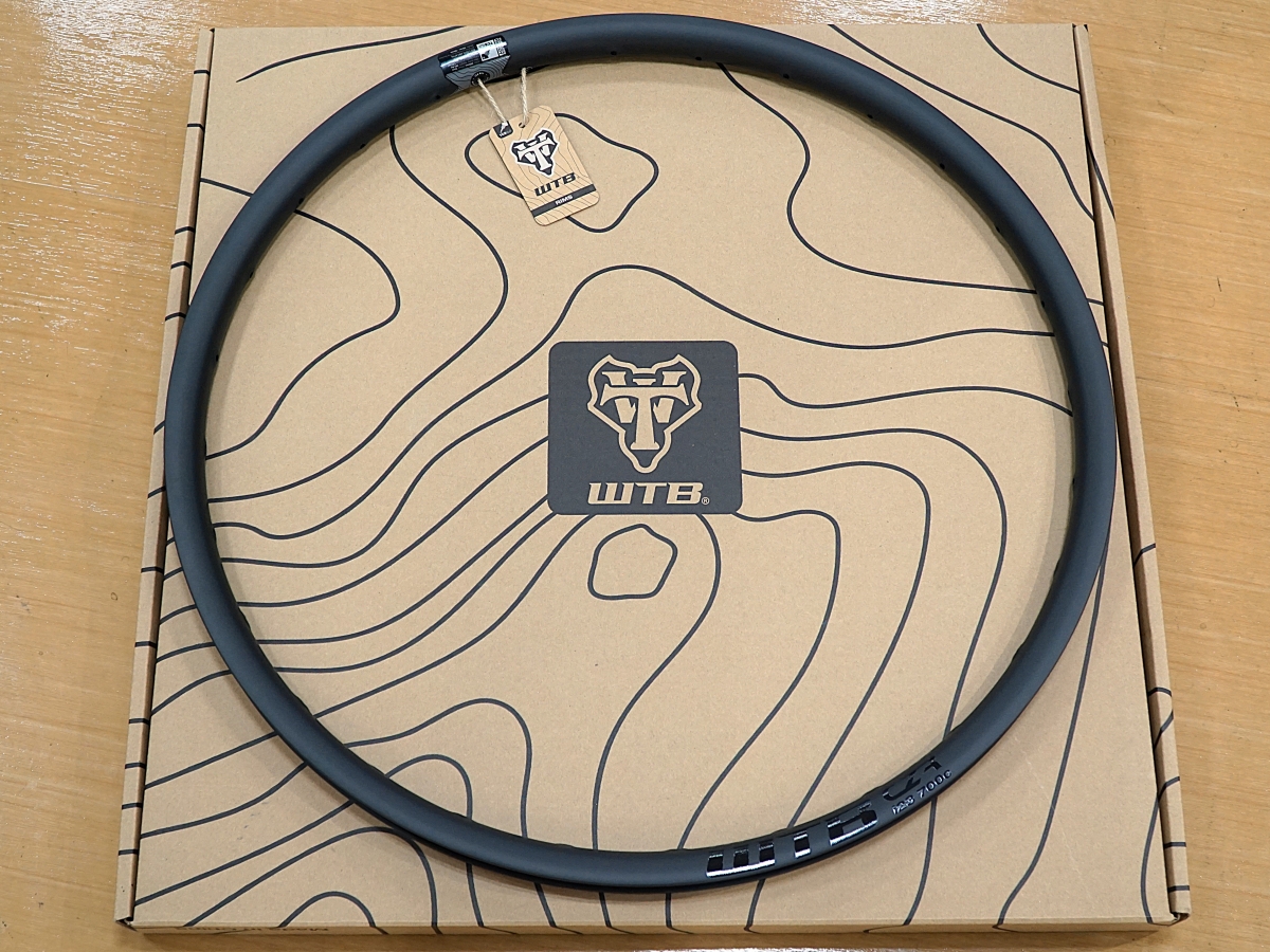 WTB CZR 700 i23