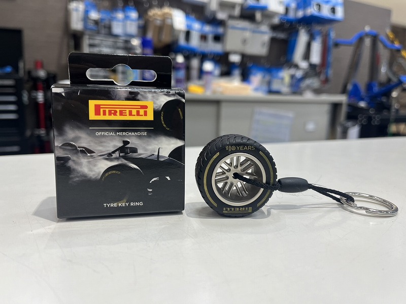 PIRELLI 150周年記念 スペシャルBOX