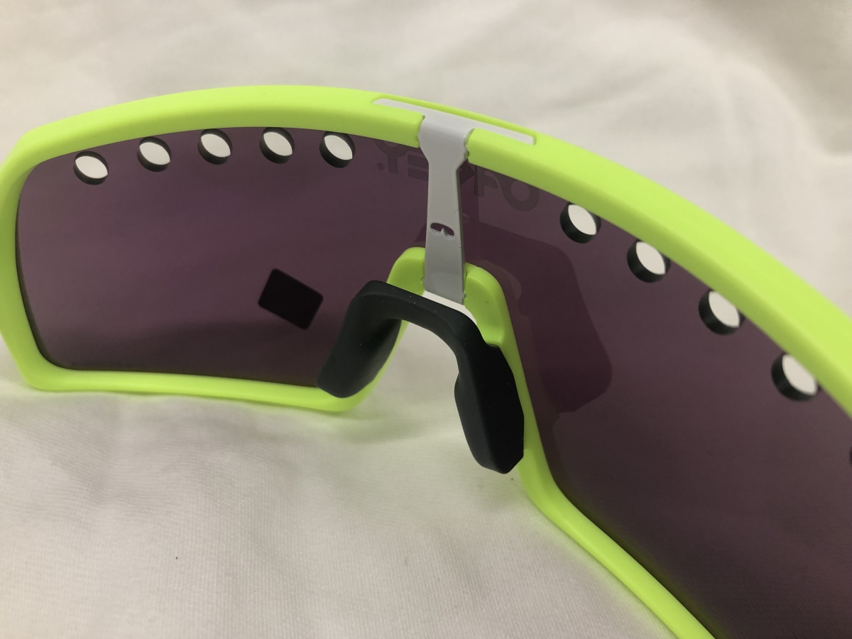 OAKLEY SUTRO Heritage Color Eyeshade