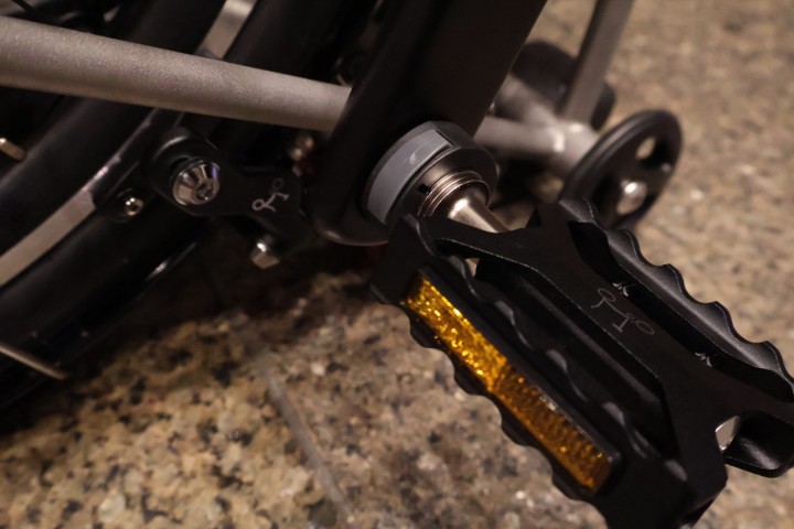 BROMPTON T LINE