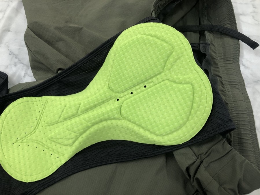 ストレッチ3Dクロップドパンツ リップストップ