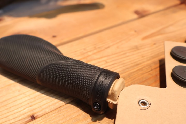 BROMPTON ERGONOMIC GRIPS