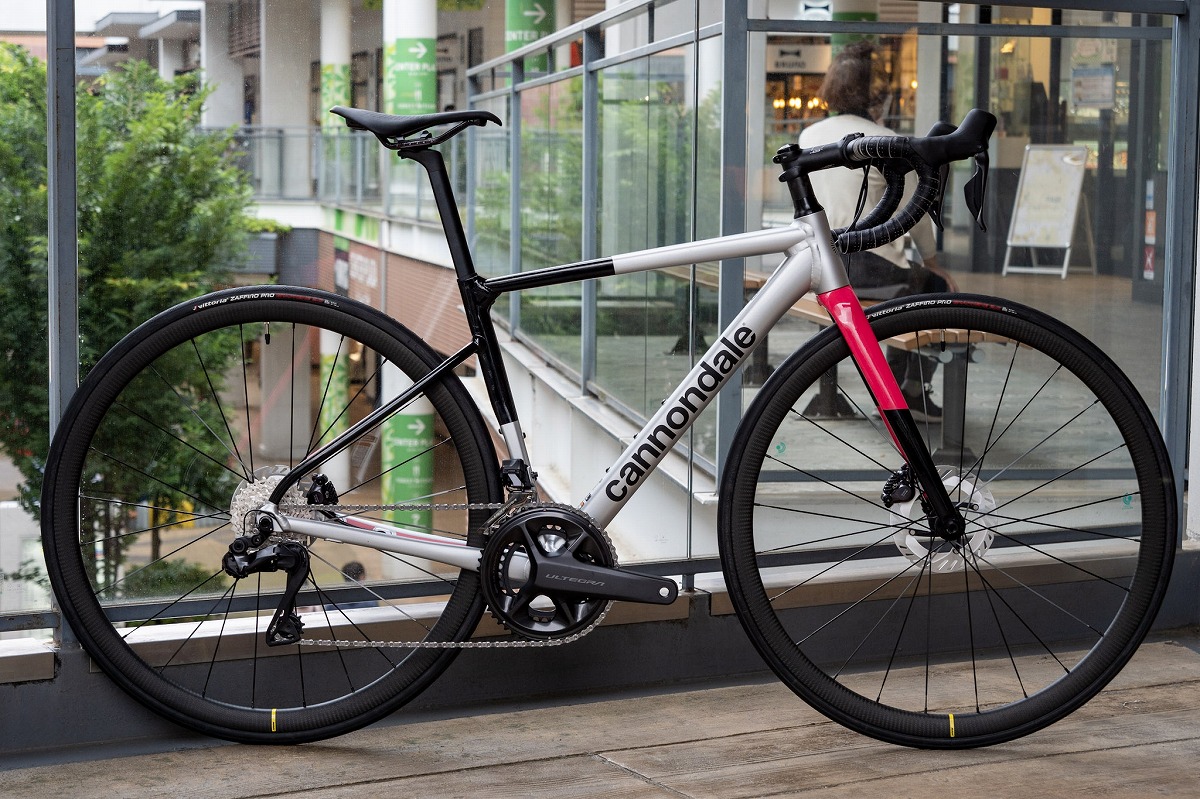 【アウトレット】小さめサイズ”cannondale CAAD13 入間オリジナル”！チームレプリカカラーでグランツール… | 入間で自転車をお探しならY's Road 入間店