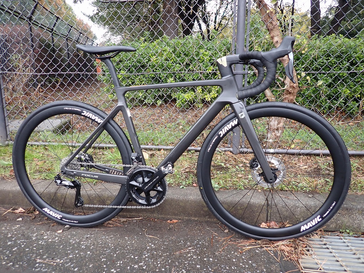 入間店にアウトレット品もあります！FOCUSのIZALCO MAX9を試乗しました！ | 入間で自転車をお探しならY's Road 入間店