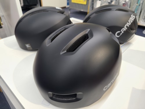 【OGK/KABUTO】カジュアルで人気のCANVASシリーズ！マットブラック在庫あり！ | サイクルウェアのことならY's Road 川崎ウェア館