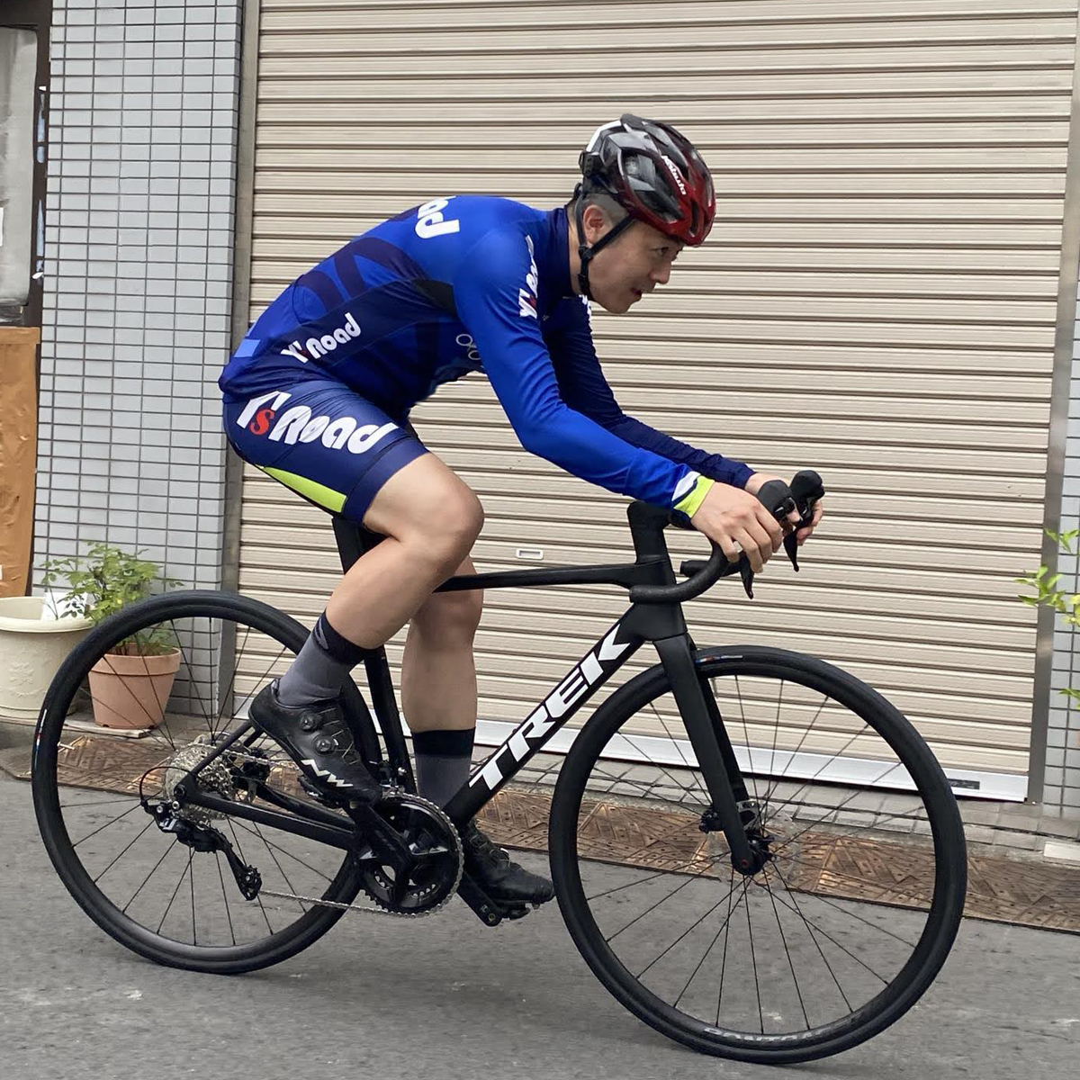 【TREK】話題の最新MADONEに乗ってきた | 川崎で自転車をお探しならY's Road 川崎店