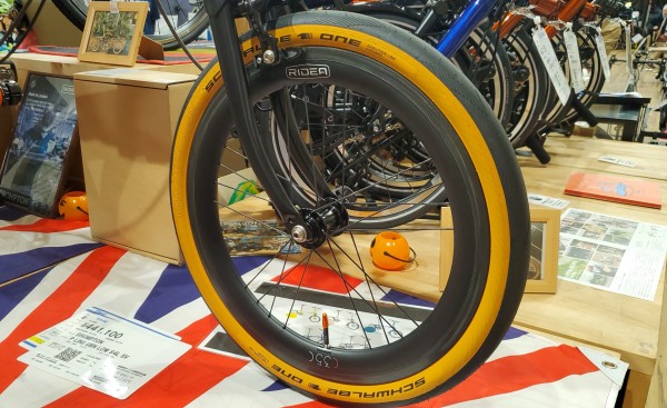 【BROMPTON】最高峰の16インチ(349)タイヤでもう一段階上の走行フィーリングを！SCHWALBE ONE在庫有り！ | 川崎で自転車をお探しならY's Road 川崎店