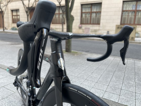 SHIMANO 105 Di2