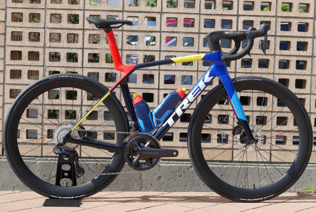 【TREK】MADONE SLR 7 Gen8が即納可能状態で展示しています。 | 神戸で自転車をお探しならY's Road 神戸店
