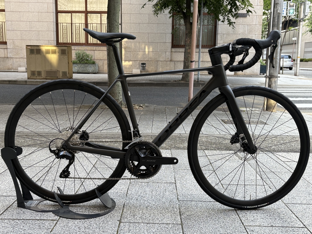 【10月PICK UP】軽量バイクが大特価！！ORBEA ORCA M30をご紹介！ | 神戸で自転車をお探しならY's Road 神戸店