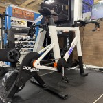 期間限定でお買い得に！屋内の快適な環境で本格サイクリングを楽しめる「Wahoo Zwift Ride」 | 神戸で自転車をお探しならY's Road 神戸店
