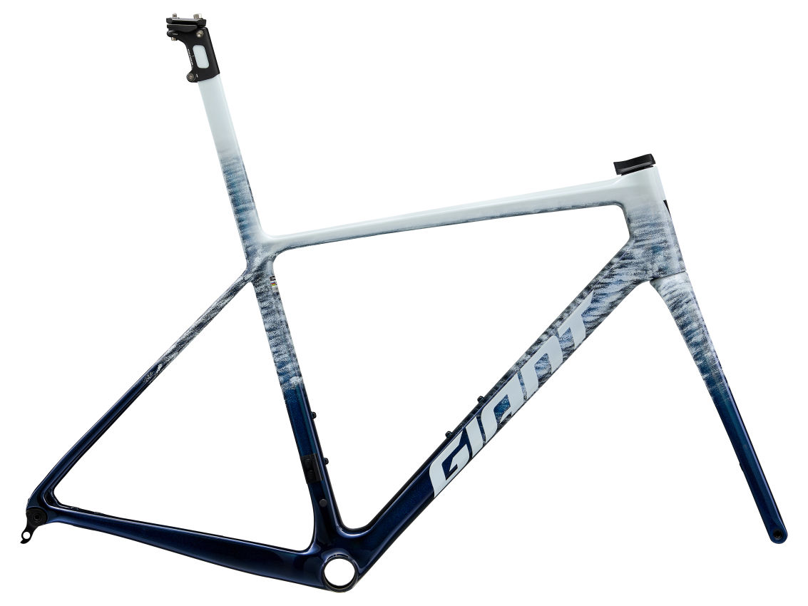 MY26TCRAdvancedSL-FF_ColorAPolarTide