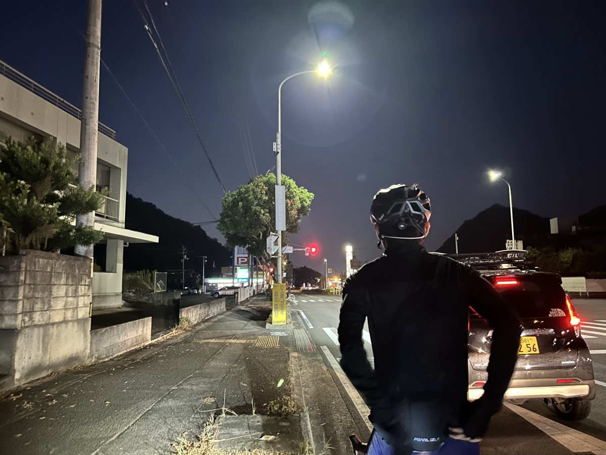 10℃帯のサイクルジャージもブラックフライデー対象になっていますよ！ | Y's Road 松山店エミフルMASAKI