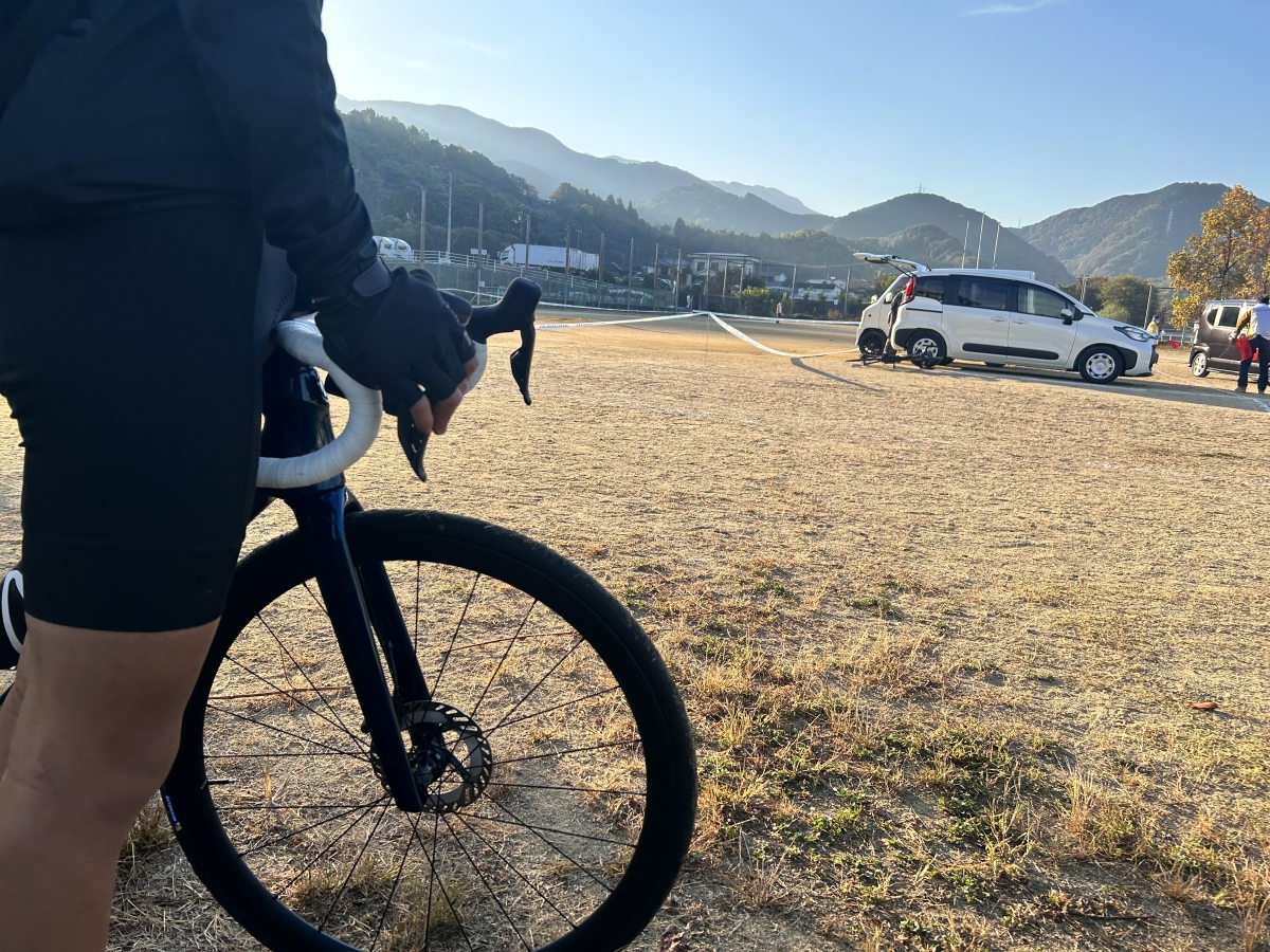 スポレク・山ハーフ！練習仲間と無事完走できるのか？パンクしませんように！ | Y's Road 松山店エミフルMASAKI