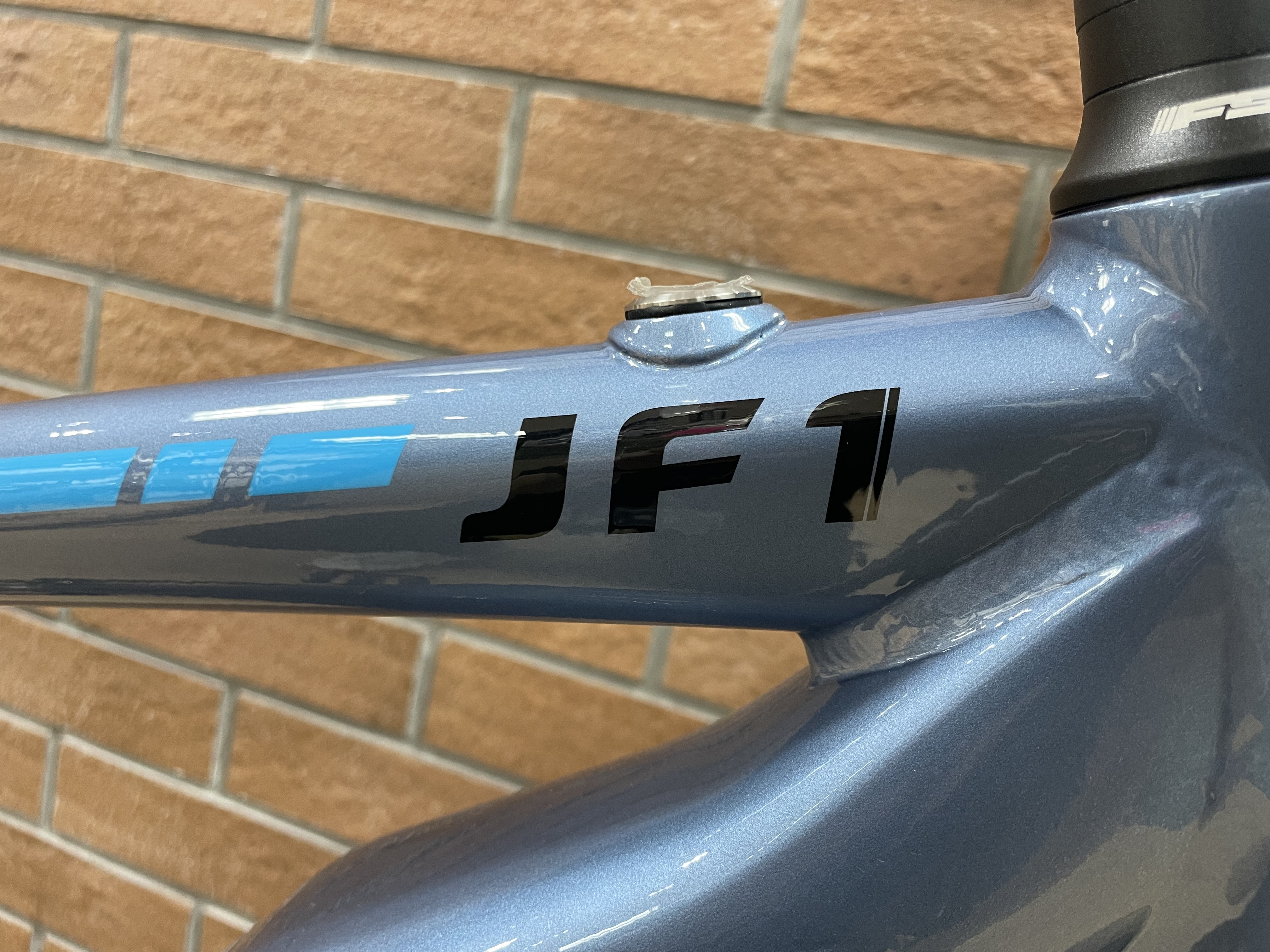 BESV JF1