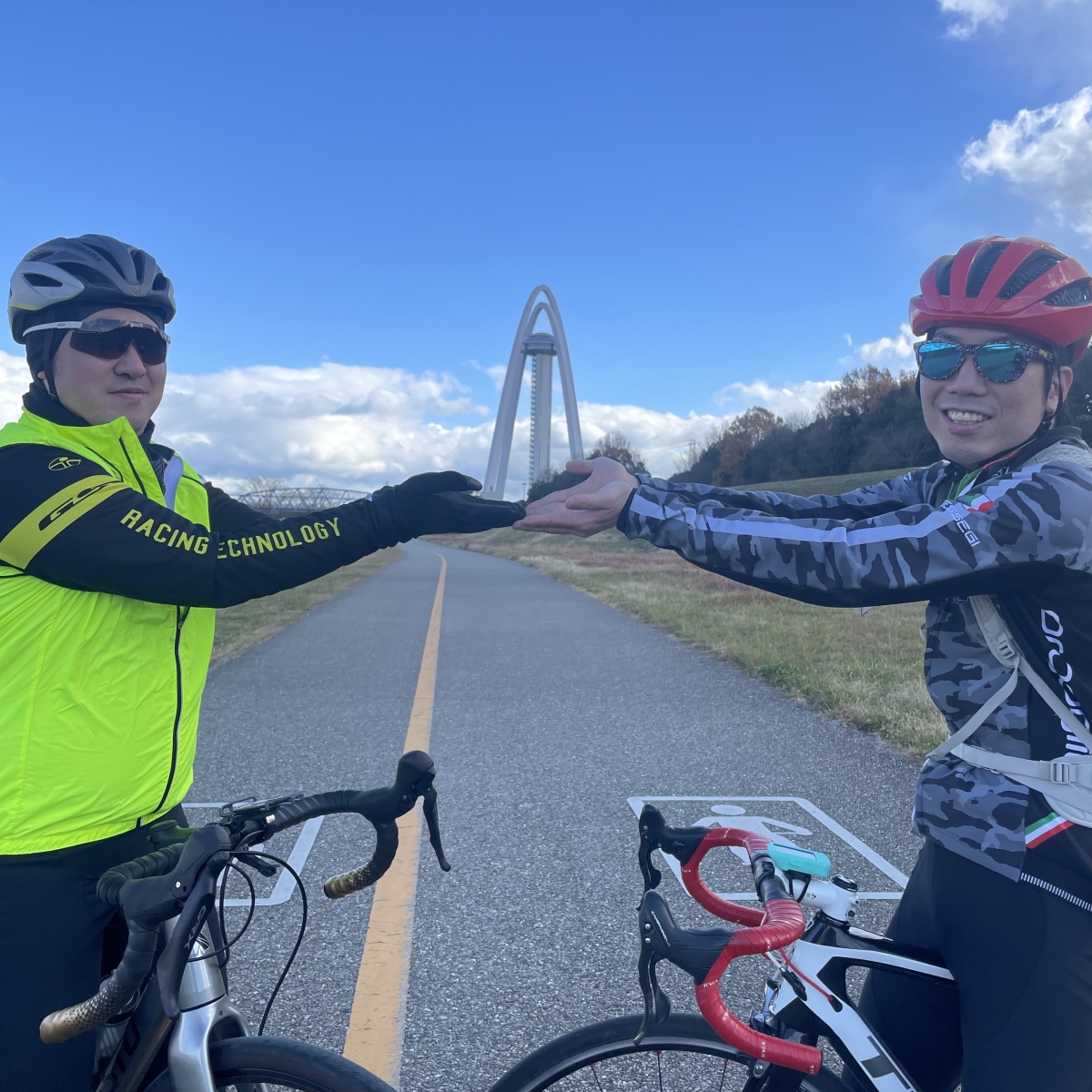 9BF65B29-F6D8-4444-98B0-64B1D8E4B7E7