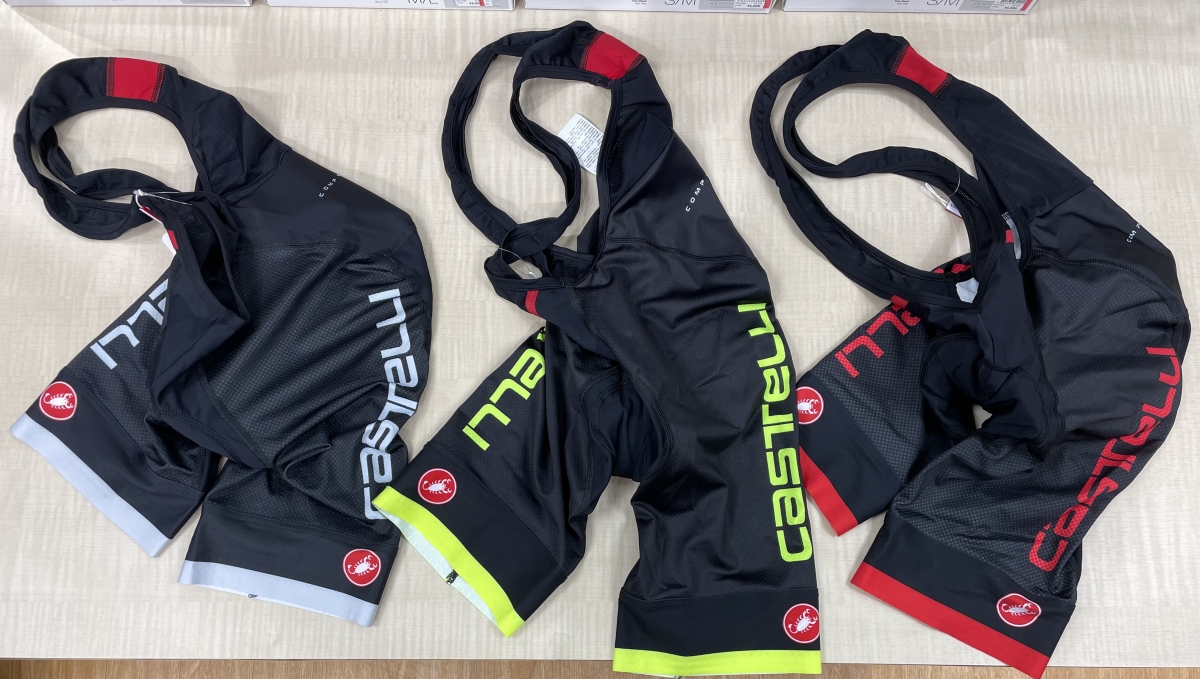 CASTELLI カステリ ENTRATA BIBSHORT エントラータ ブルべ 400km 完走 オススメ ビブショーツ KISS AIR 2 COMPETIZIONE KIT BIB MEN コンペティッチオーネ
