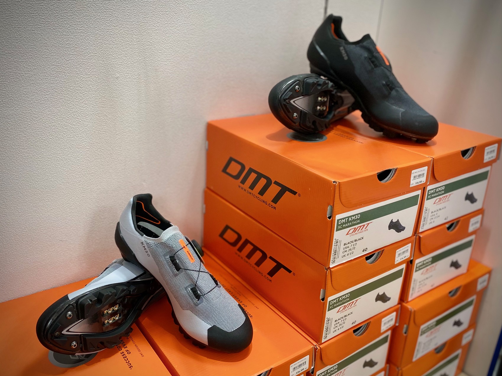 DMT KM30
