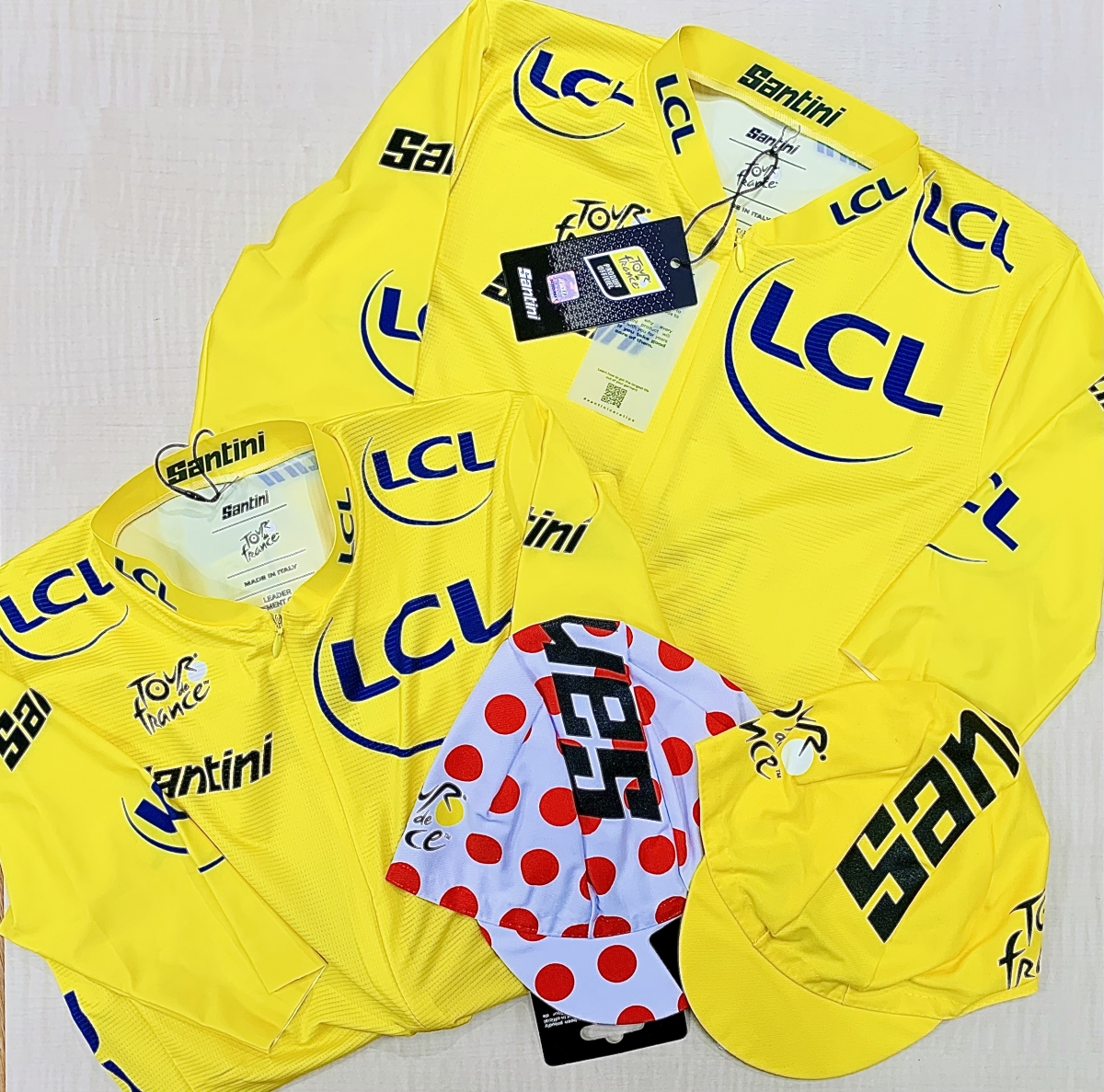 #TDF　ホンモノのマイヨ・ジョーヌが手に入る！？ツール・ド・フランス関連ウェア入荷しました！！ | サイクルウェアのことならY's Road 名古屋ウェア館