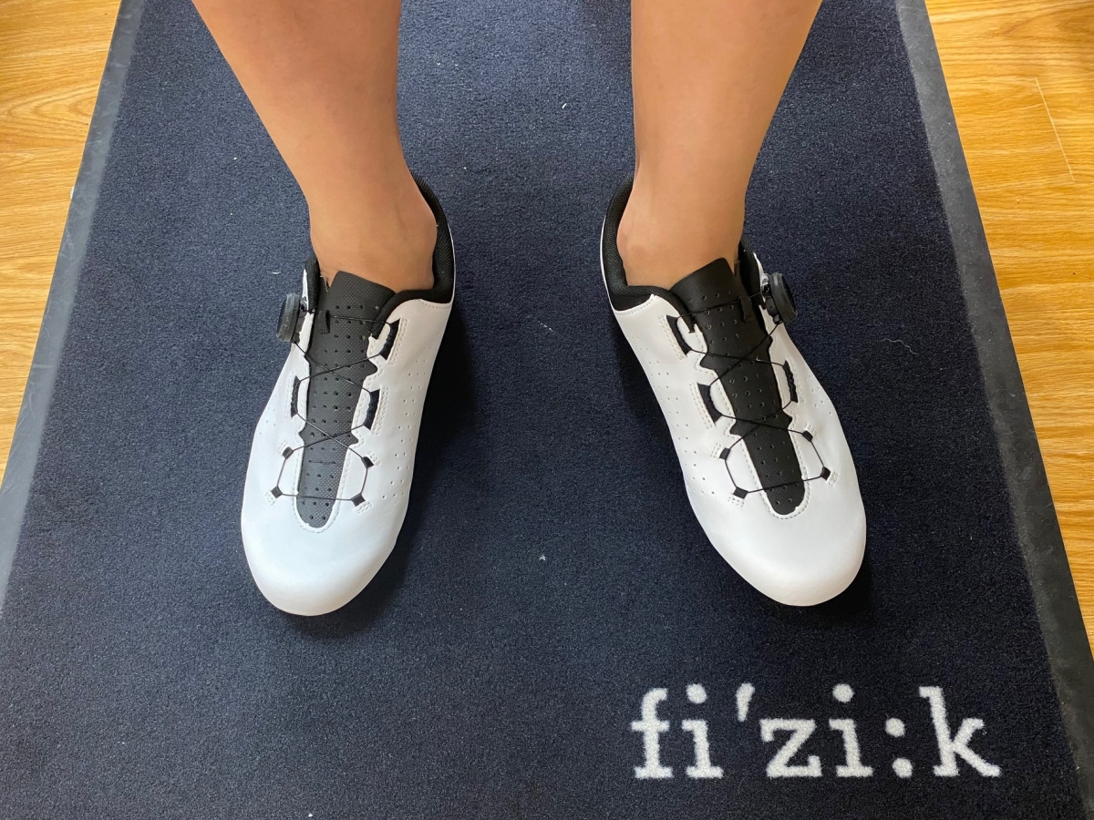 fi'zi:k VENTO OMNA