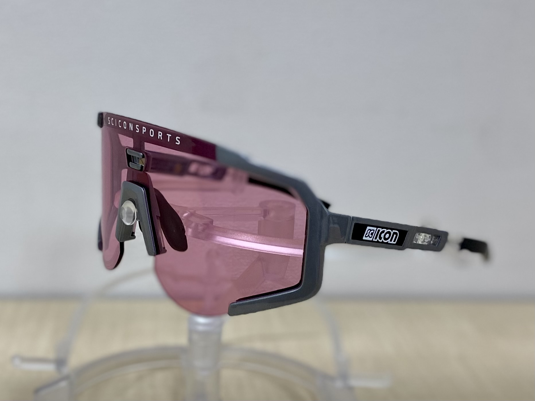 SCICON AEROSCOPE