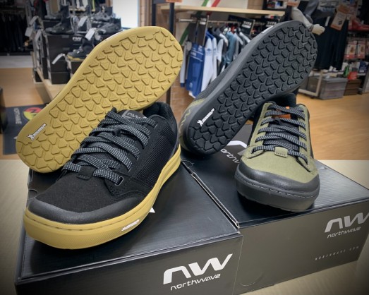 North Wave　ノースウェーブ　NW　フラット　ペダル　シューズ　Tribe 2　自転車　靴　名古屋