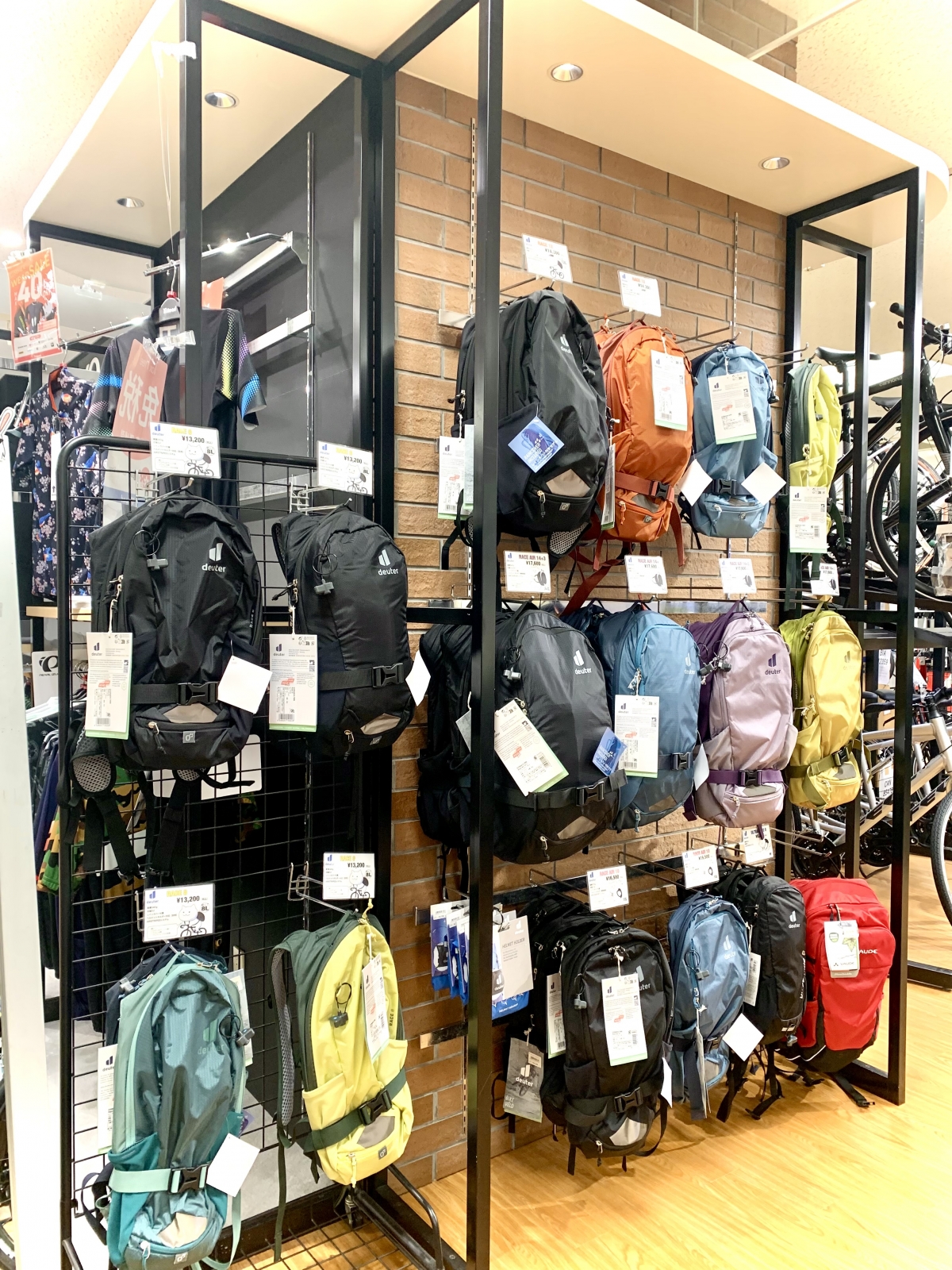 deuter　ドイター　バックパック　Race Air 14+3　レース　エアー　自転車　サイクル　ウェア　名古屋