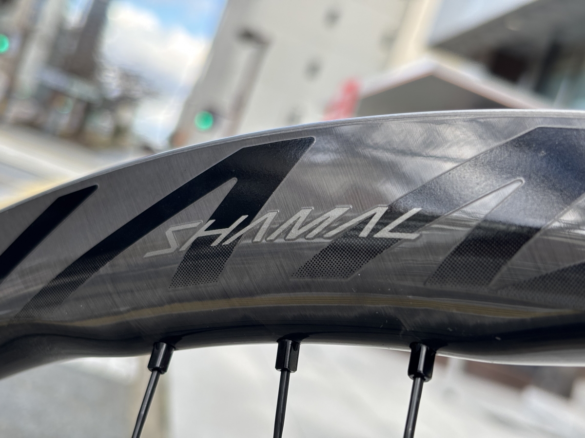 遂に入荷した自由への翼～SHAMAL DUAL PROFILE～【Campagnolo】 | 東海地区で自転車をお探しならY's Road 名古屋本館