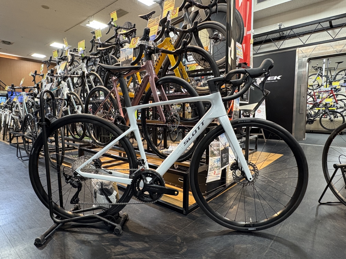 26年ADDICT入荷！！エンデュランス特化の新型を徹底解説！！ | 東海地区で自転車をお探しならY's Road 名古屋本館