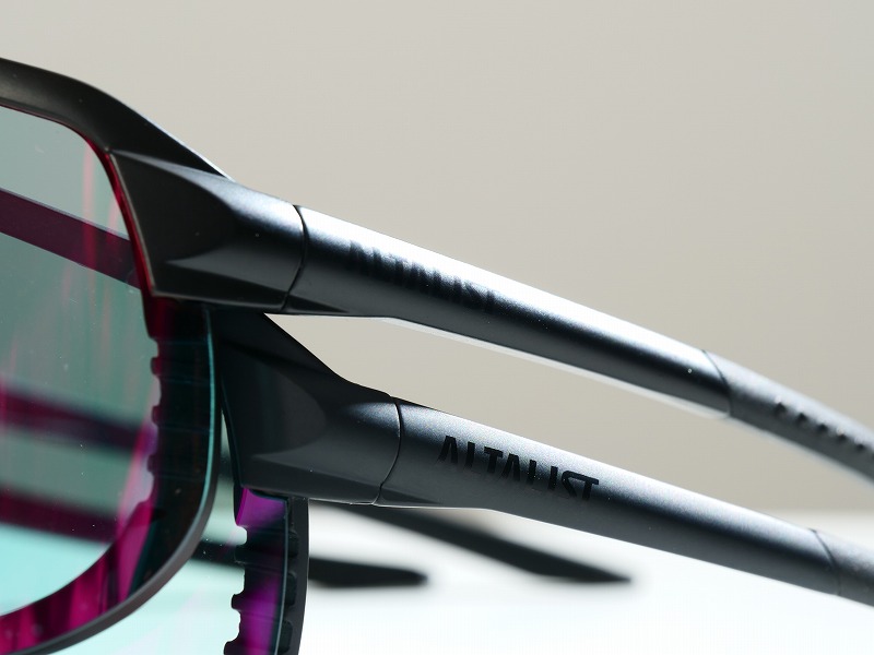 altalist_matteblack_frame_detail_blog