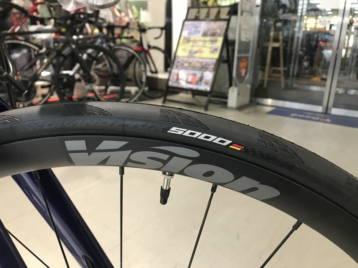 FABCEA45-B40B-4C03-AAD5-73BF03D780FF