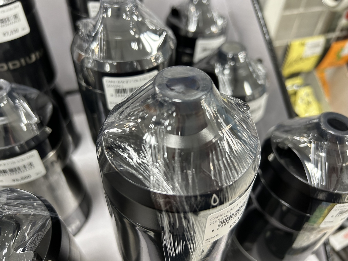 【入荷速報】話題のステンレスボトル、入荷しました！CAMELBAK PODIUM STAINLESS | 大阪で自転車をお探しならY's Road 大阪本館