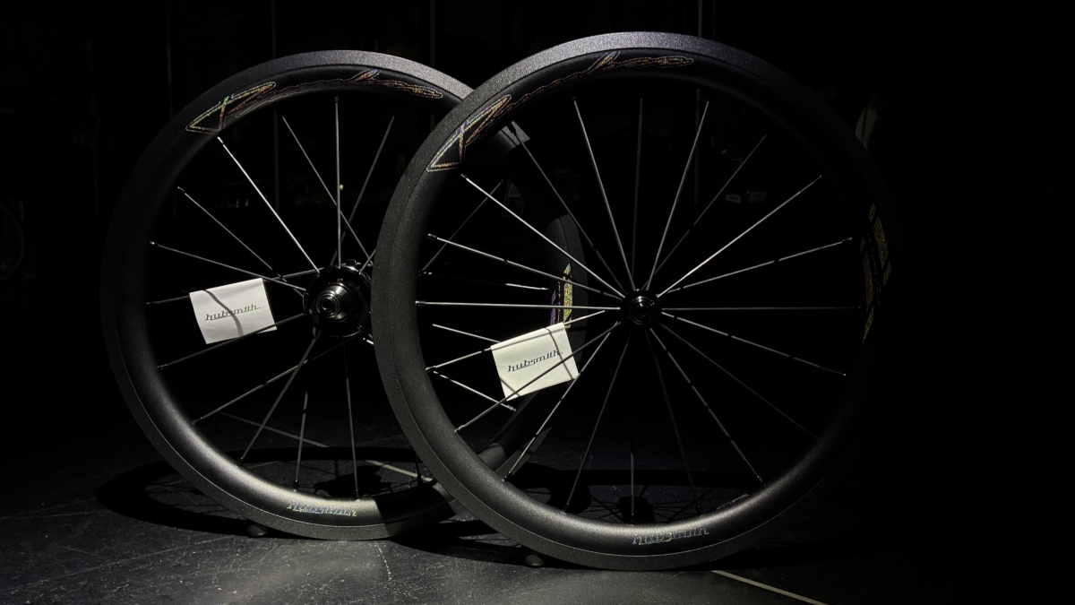 【Hubsmith】ホイール買ったのでぶち込んでみました！【Brompton】 | 大阪で自転車をお探しならY's Road 大阪本館