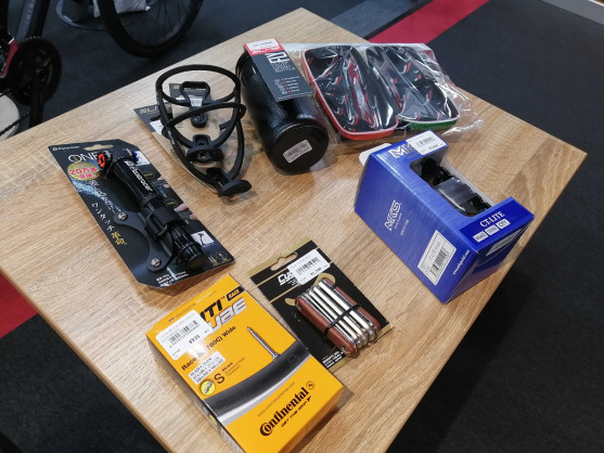 【新生活応援フェア】オススメ１０点同時購入品！意外とハードル高くない！セット買いでお得に揃えよう！！ | 新橋 銀座 港区 中央区でスポーツ自転車をお探しならY's Road 新橋店