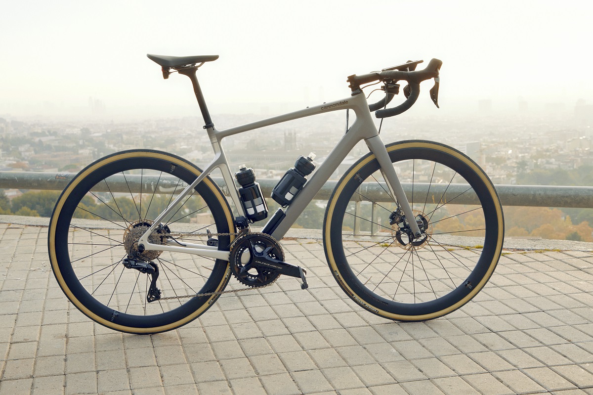 【新橋キャノンデール】　5年ぶりのフルモデルチェンジ！新型SYNAPSE発表！ | 新橋 銀座 港区 中央区でスポーツ自転車をお探しならY's Road 新橋店