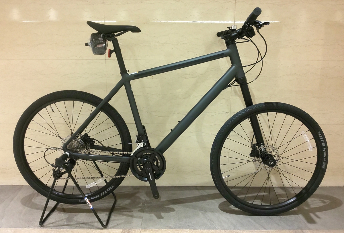 【Cannondale】特別価格のBad Boy 3 in 新宿CR | 新宿で自転車をお探しならY's Road 新宿クロスバイク館